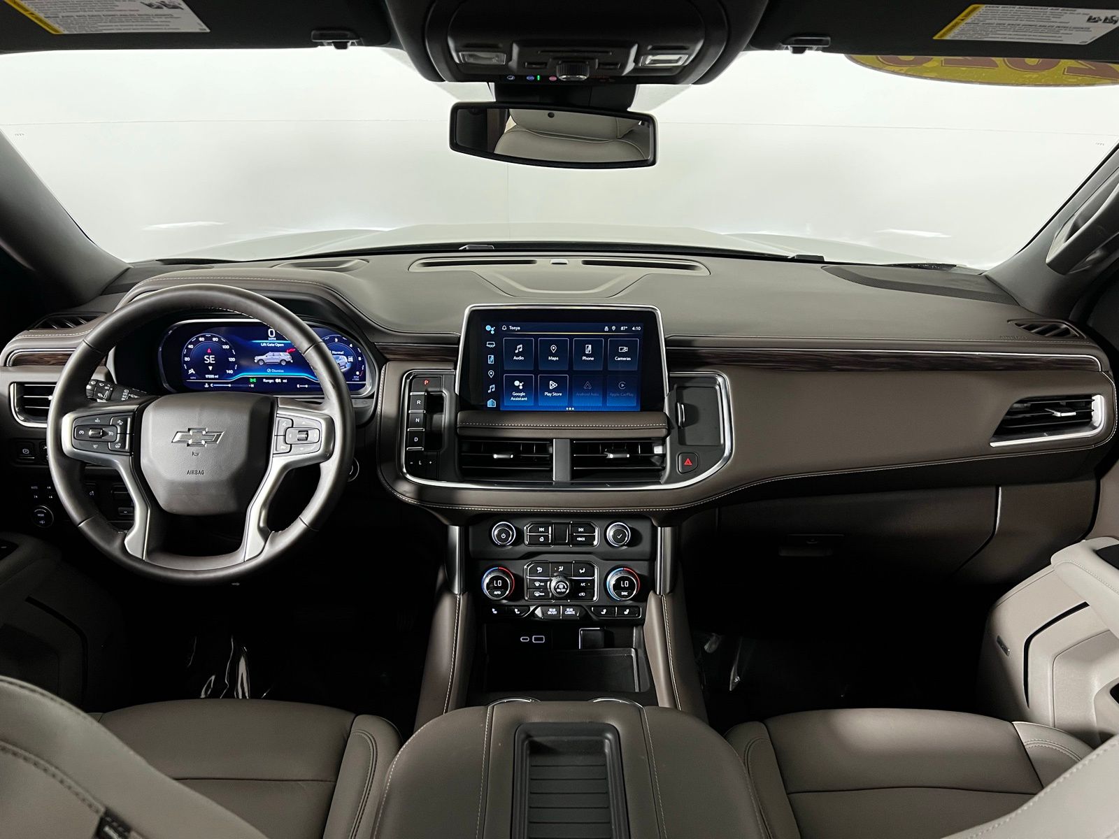 Thumbnail: 2023 Chevrolet Tahoe - 29