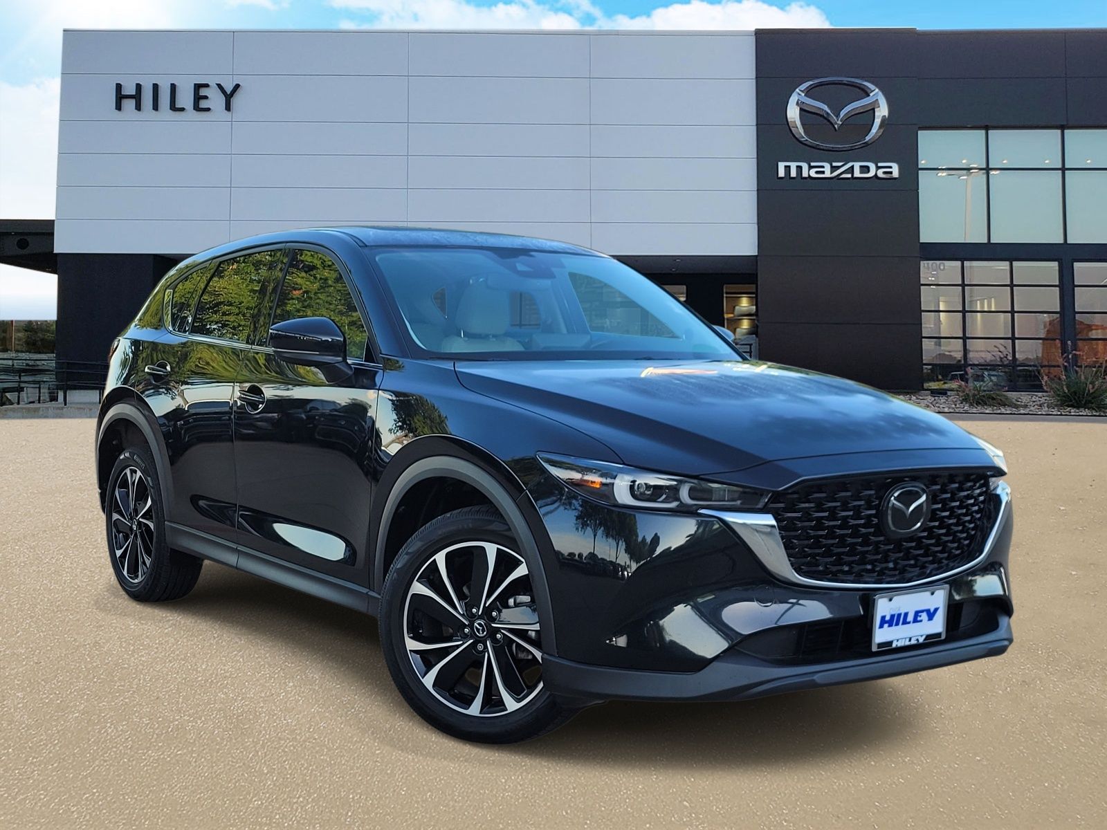 2022 Mazda CX-5 S Premium package Auto AWD's photo