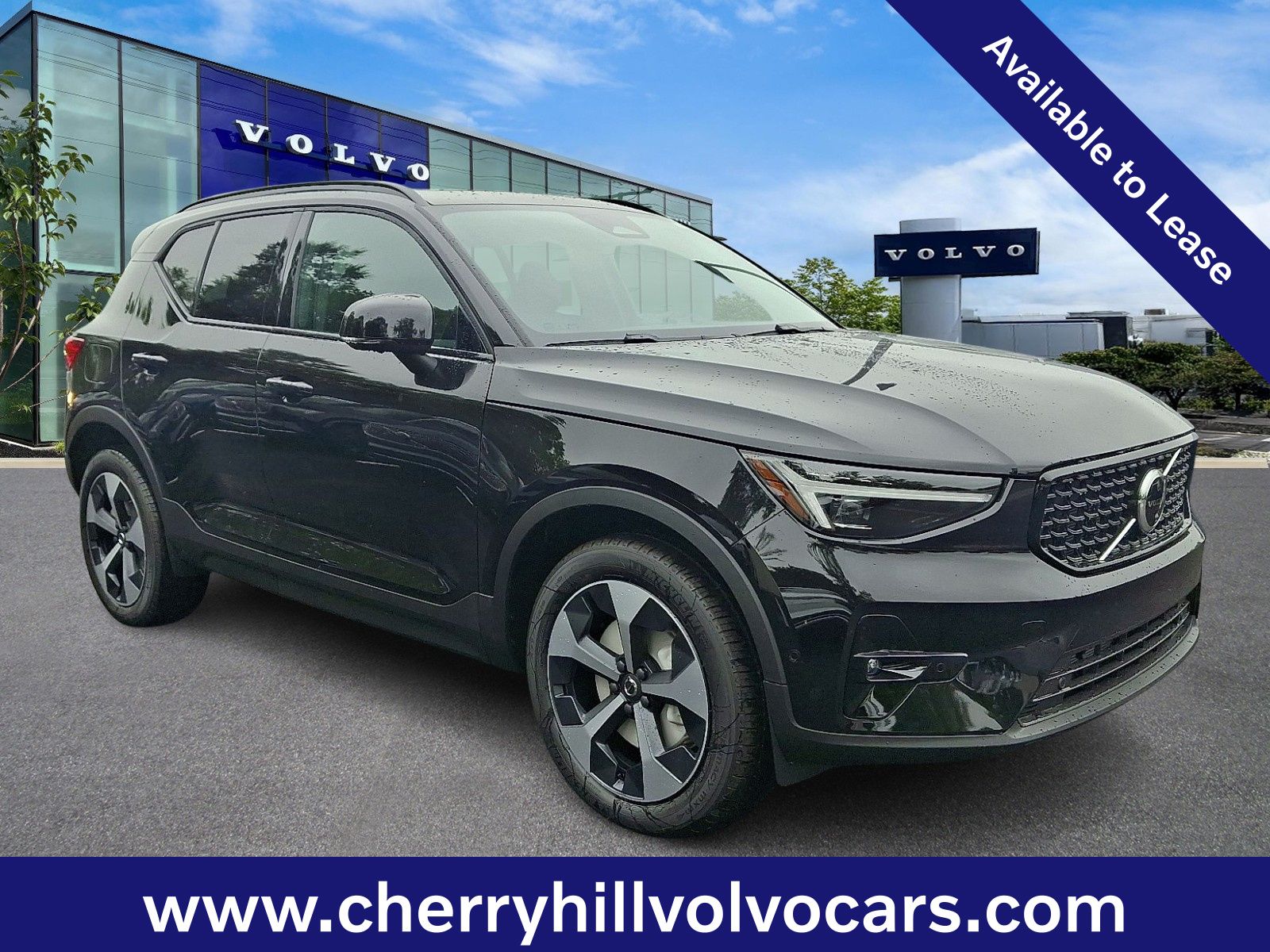 Onyx Black 2026 Volvo XC40 B5 Plus AWD SUV / Crossover All-Wheel Drive Automatic