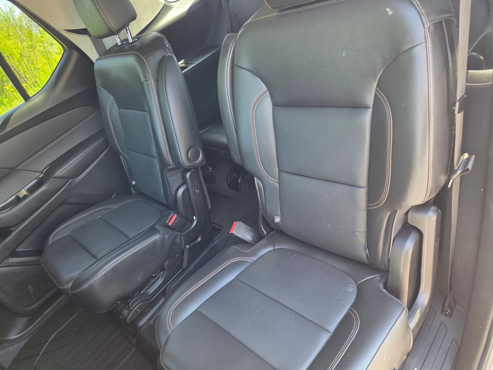 used 2021 Chevrolet Traverse car, priced at $27,244