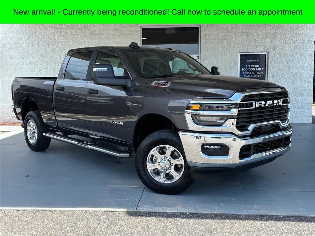 2026 RAM 2500 Big Horn Crew Cab 4WD