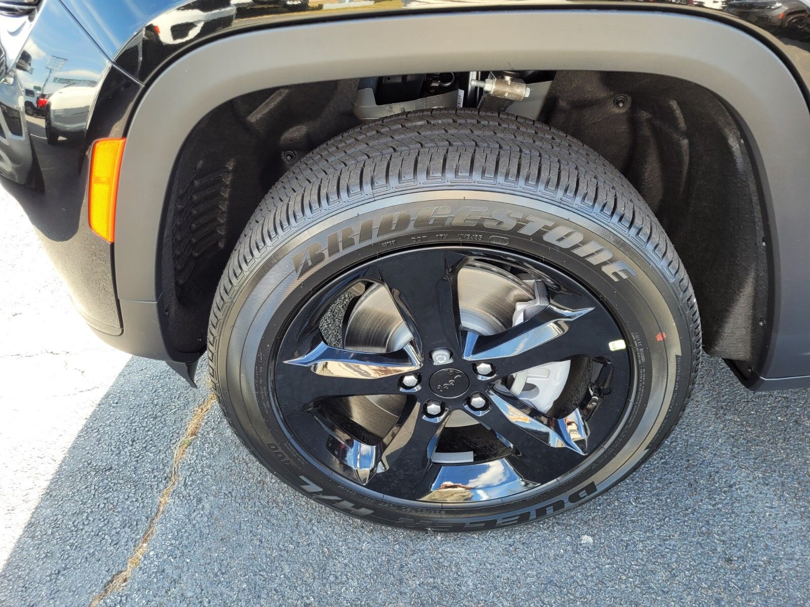 2025 Jeep Grand Cherokee Altitude X photo 2