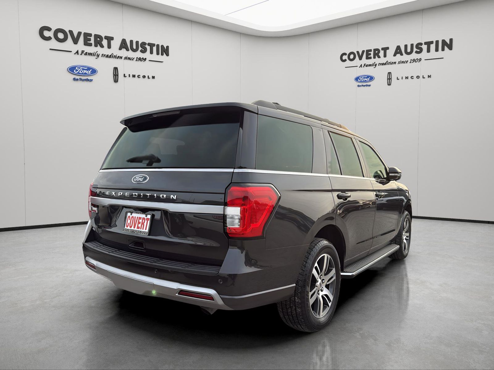 Used Car 2023 Ford Expedition  Xlt For Sale Under $50,000 In Austin, Texas