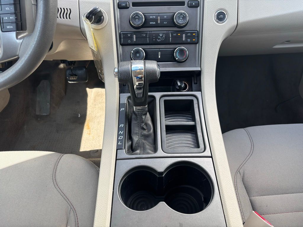 Used Car 2010 Ford Taurus  Se For Sale Under $10,000 In Austin, Texas