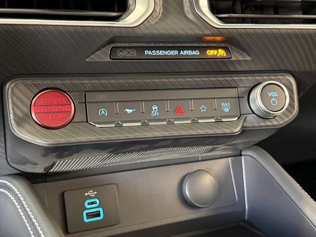 New 2026 Vapor Blue Metallic Ford GT Premium image 25