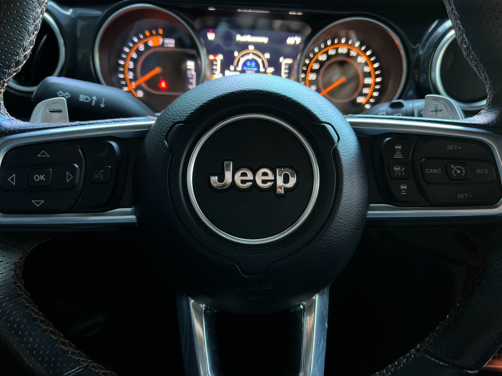 2023 Jeep Wrangler Rubicon 392 — full photo 23 of 28