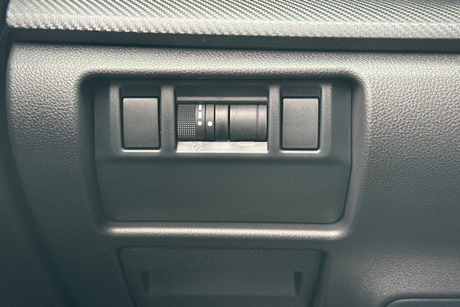 New 2026 White Subaru Limited image 31