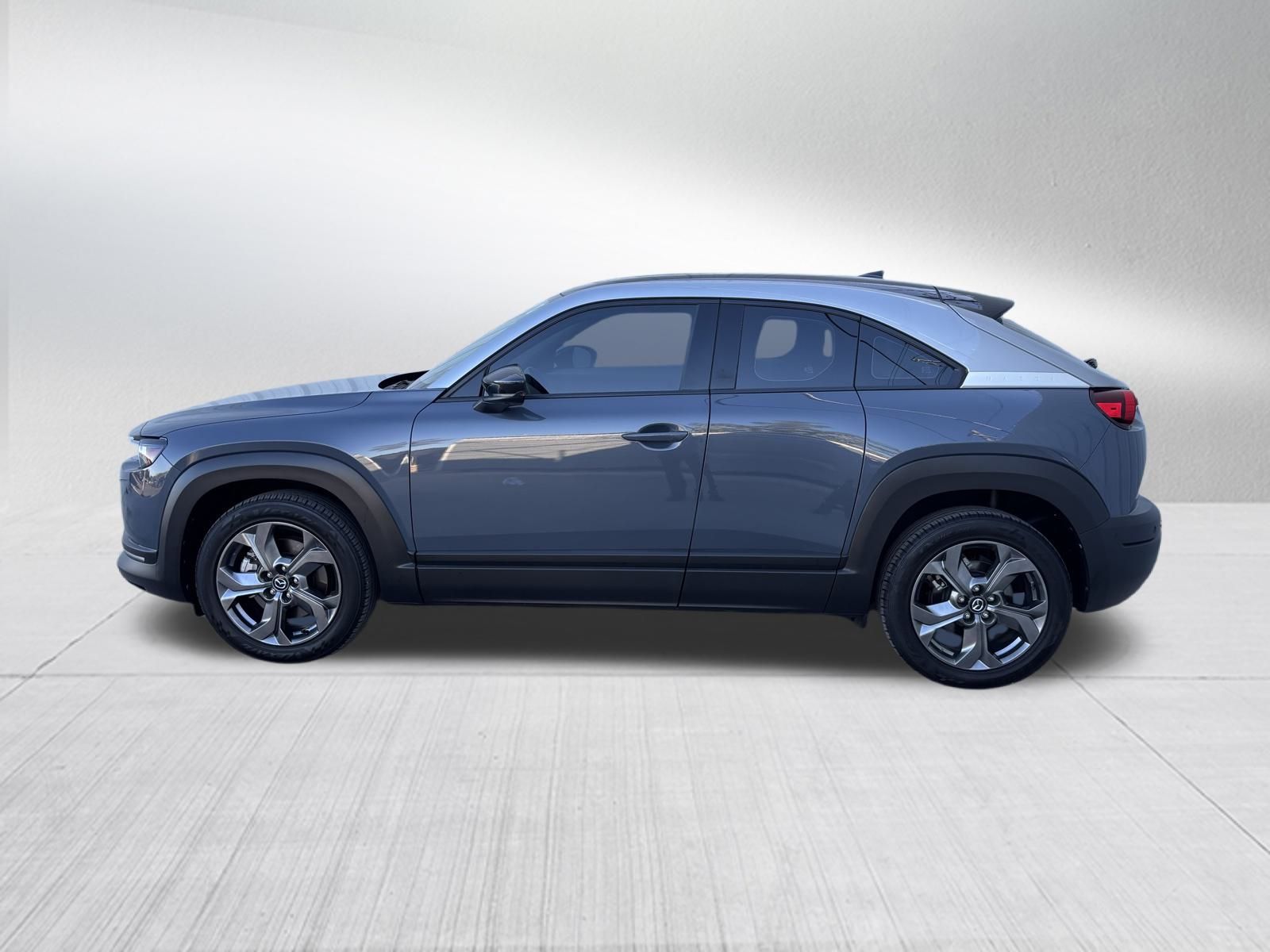 Used Car 2022 Mazda Mx-30 Ev  Premium Plus For Sale Under $20,000 In Austin, Texas