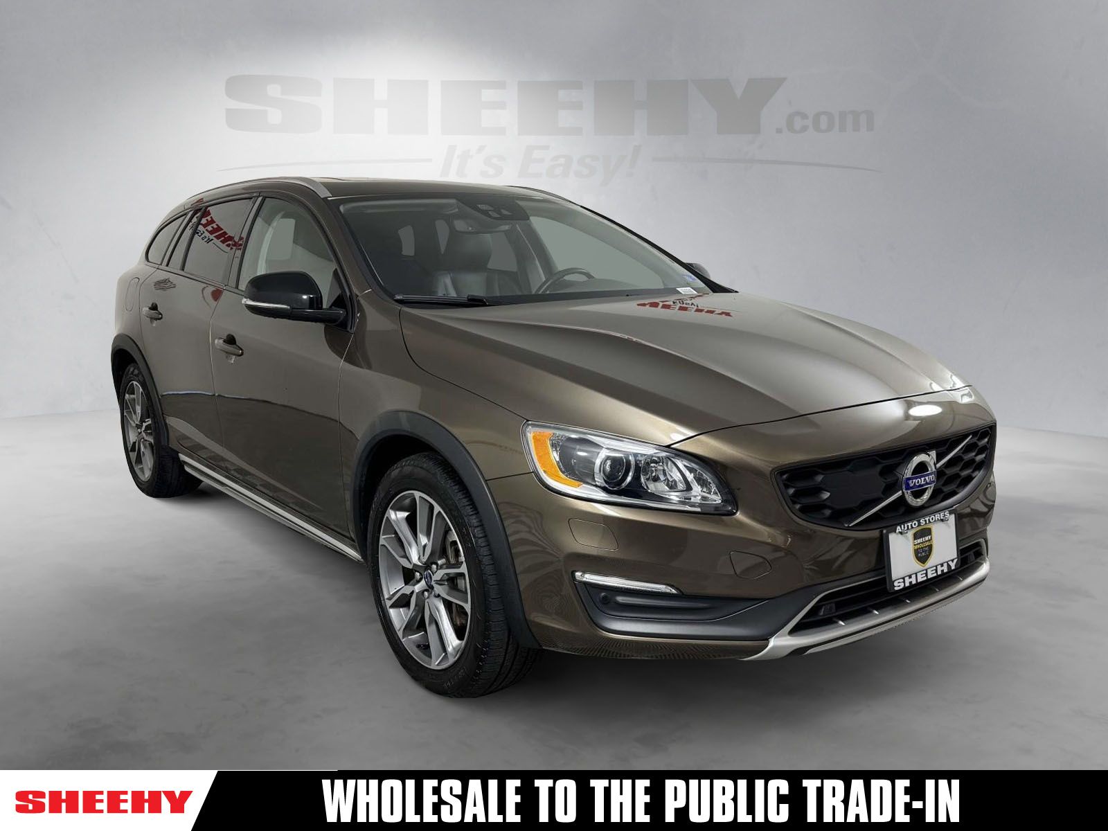 2016 Volvo V60 Cross Country Platinum