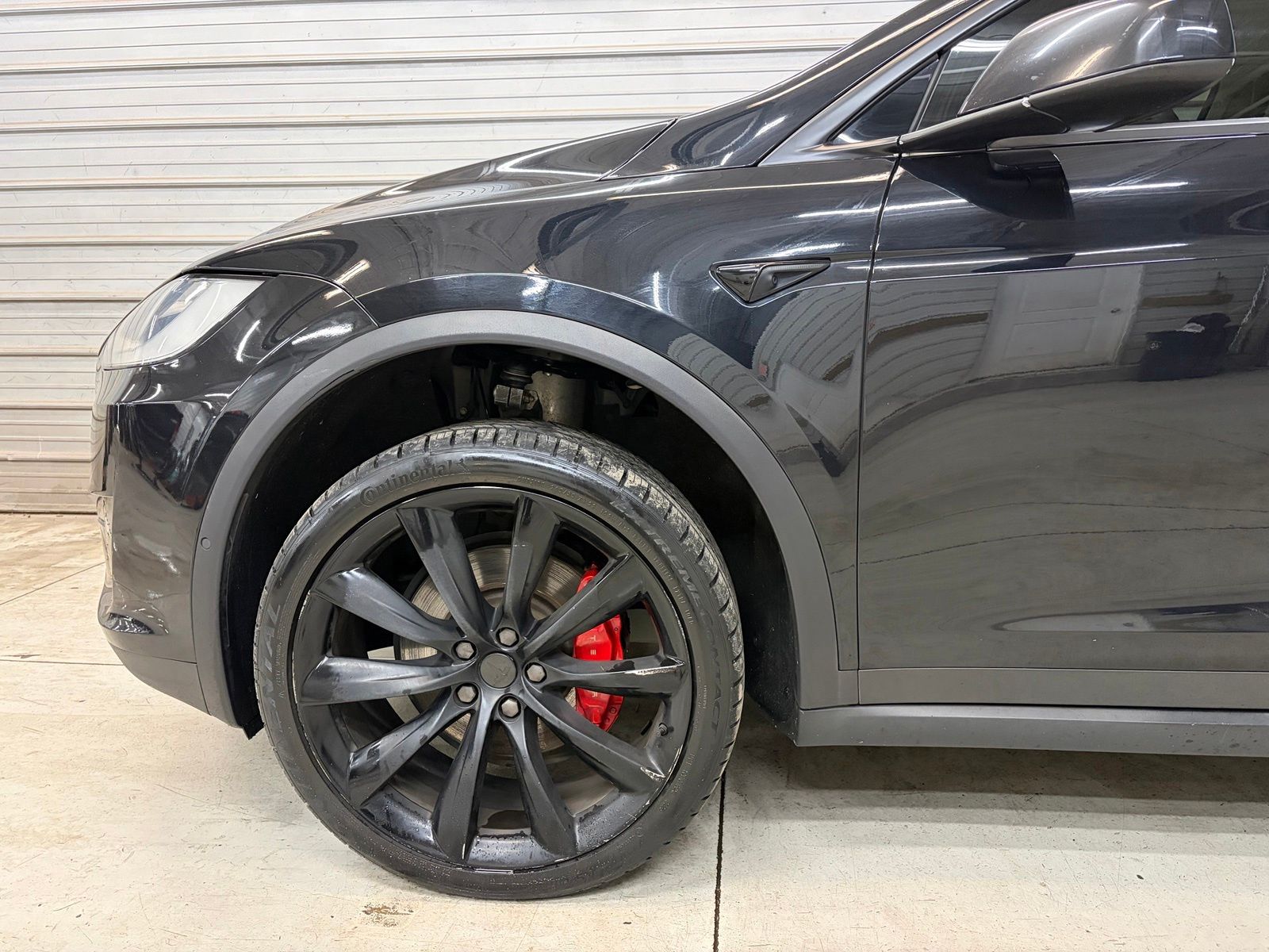 Photo 4 of 2017 Tesla Model X P100D