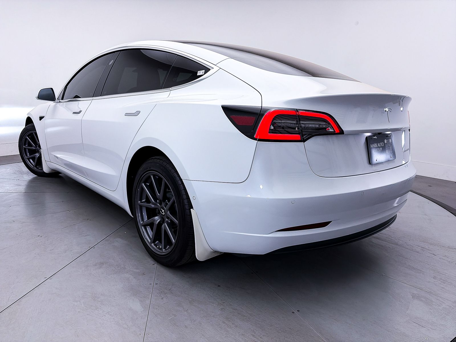 Used 2019 Tesla Model 3 Long Range with VIN 5YJ3E1EB9KF510947 for sale in Scottsdale, AZ