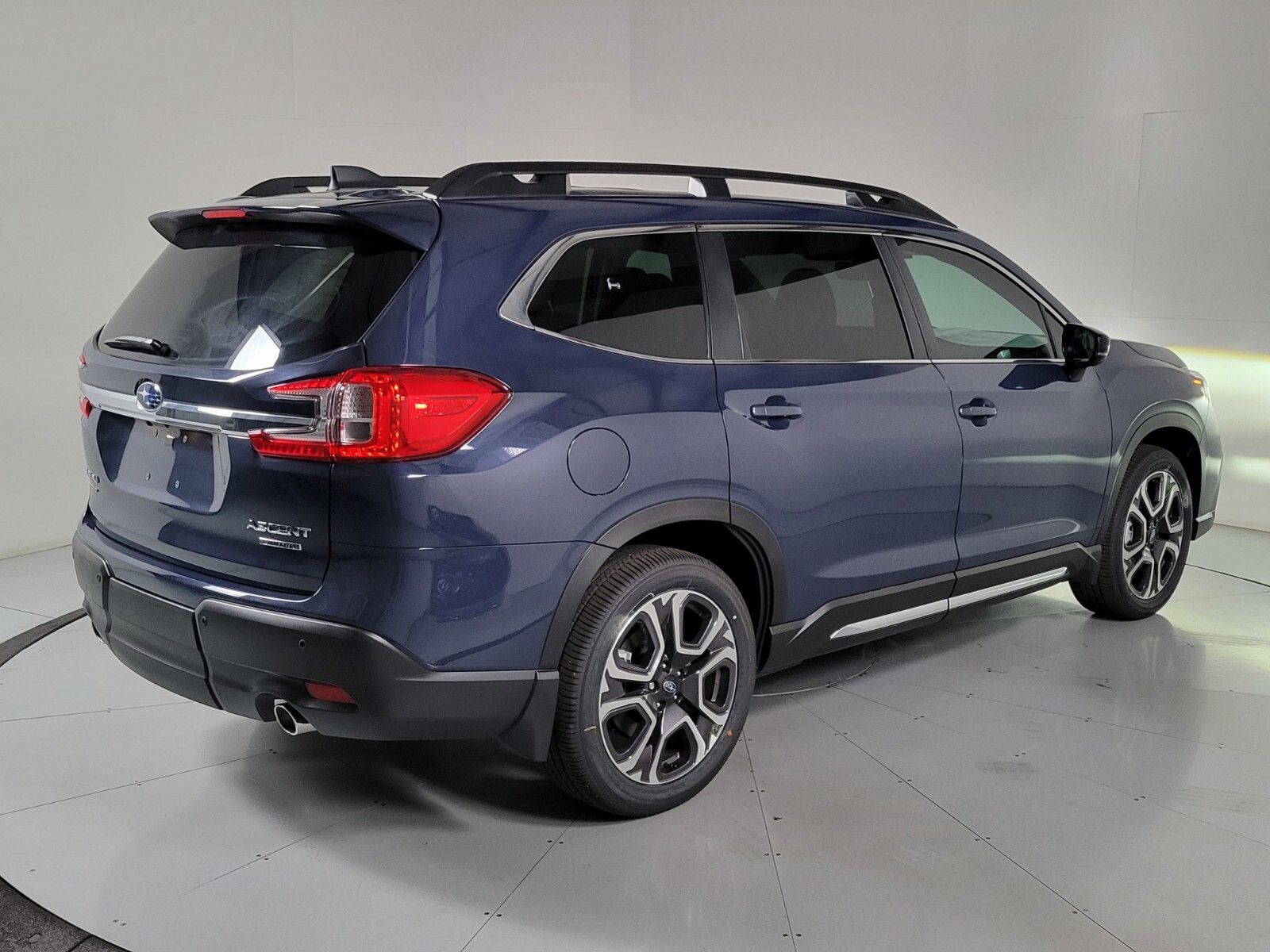 2024 Subaru Ascent Limited 4