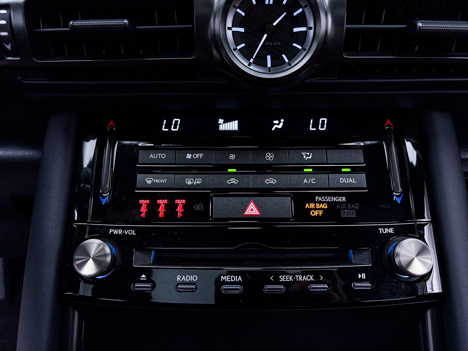 2024 Lexus IS 350 F SPORT DESIGN - Photo 22