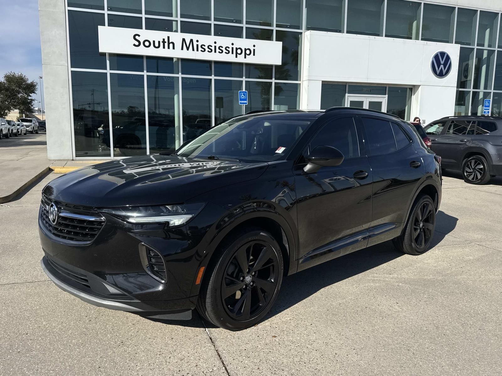 2022 Buick Envision Essence FWD