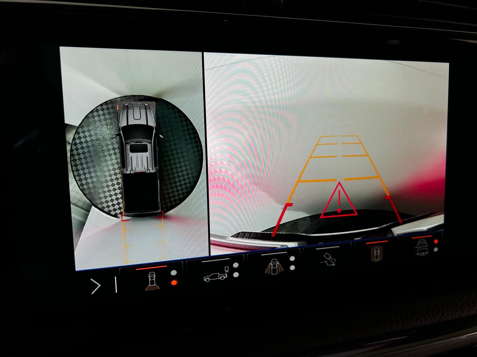 Thumbnail: 2024 GMC Sierra 2500 - 20