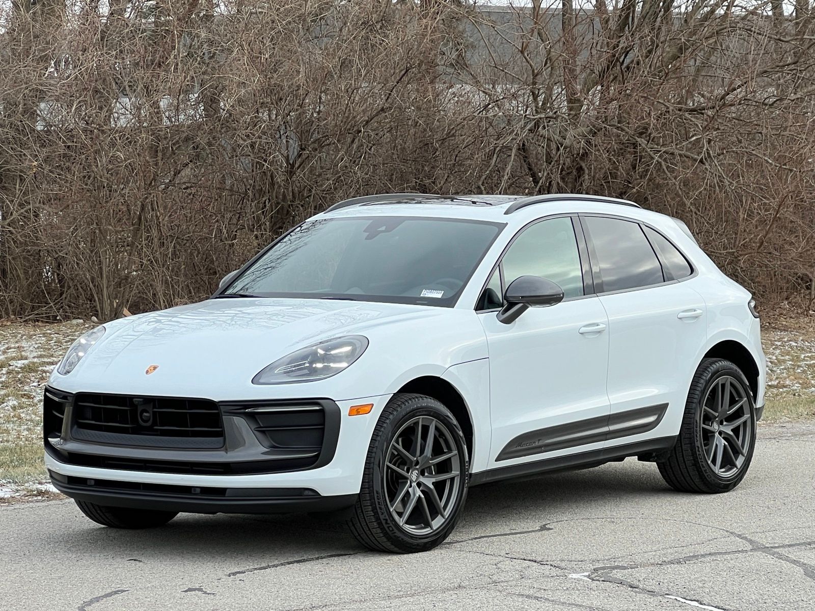 2025 Porsche Macan T AWD