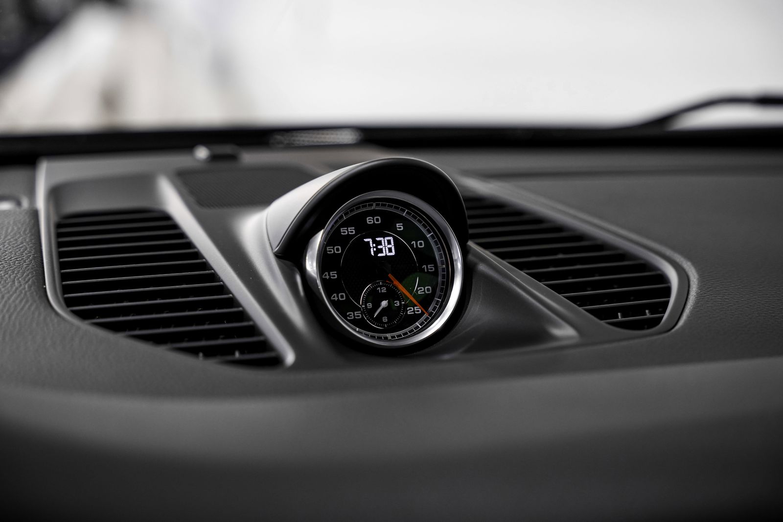 2014 Porsche 911 Carrera S — photo 12