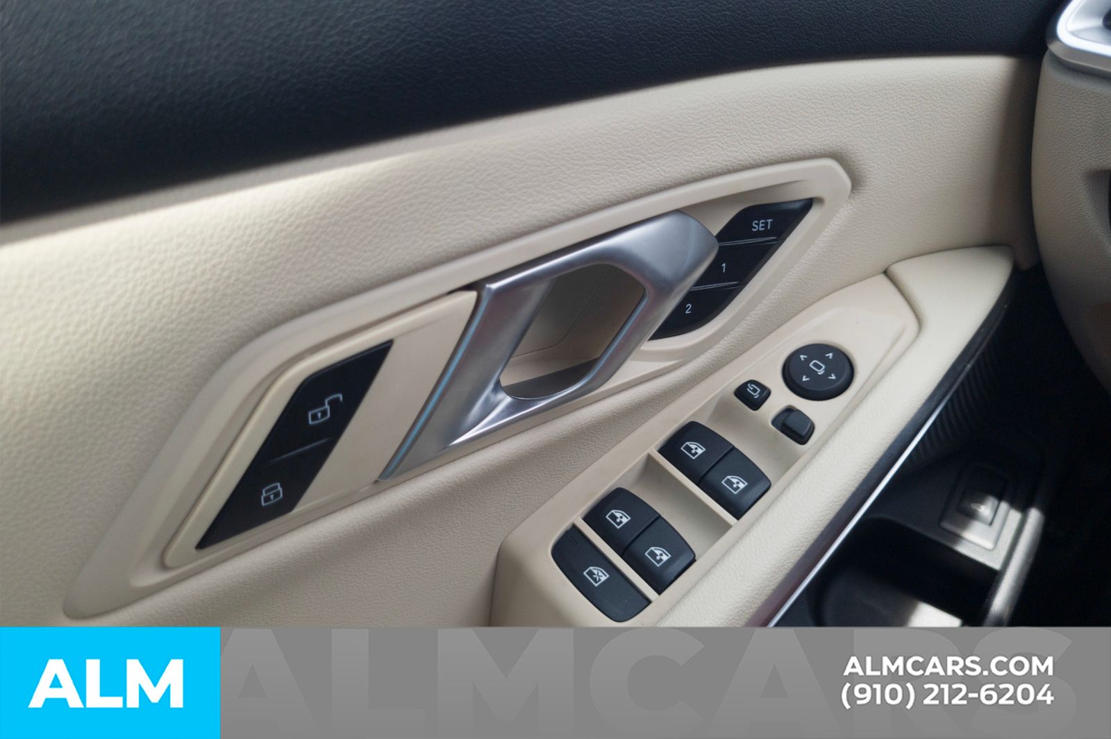 Used 2026 Alpine White BMW 330i image 30