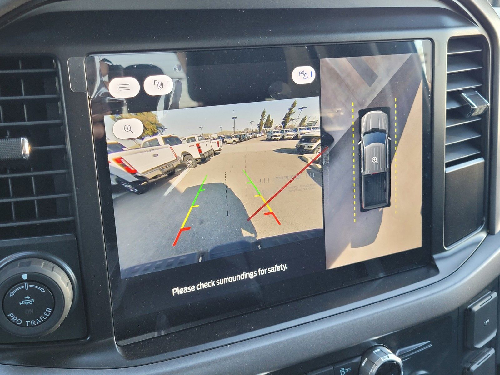 New 2025 White Ford XLT image 12