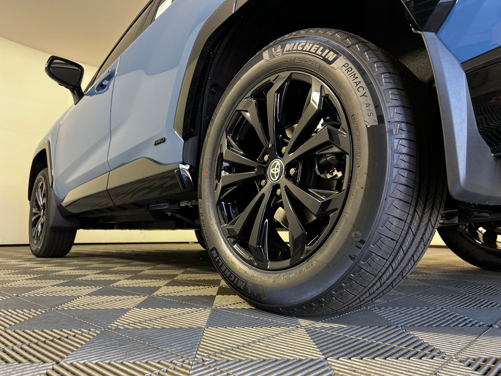 Thumbnail: 2025 Toyota RAV4 - 24