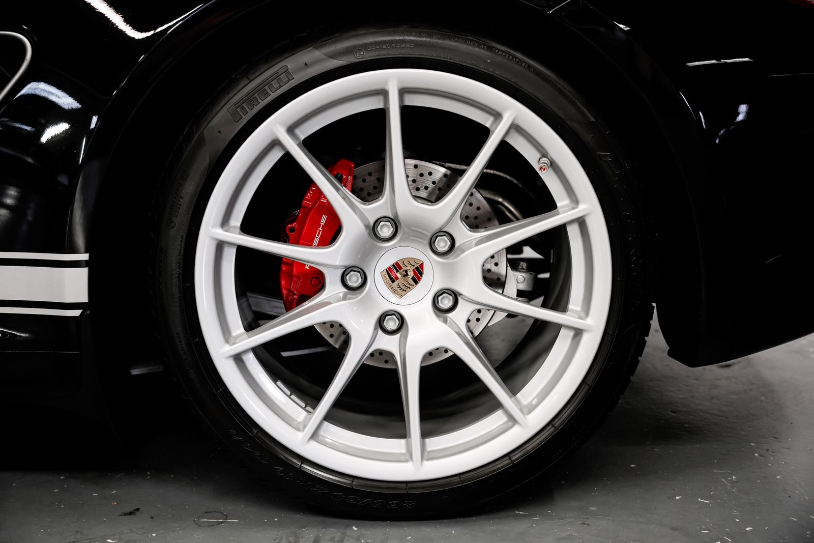 2011 Porsche Boxster Spyder — photo 40