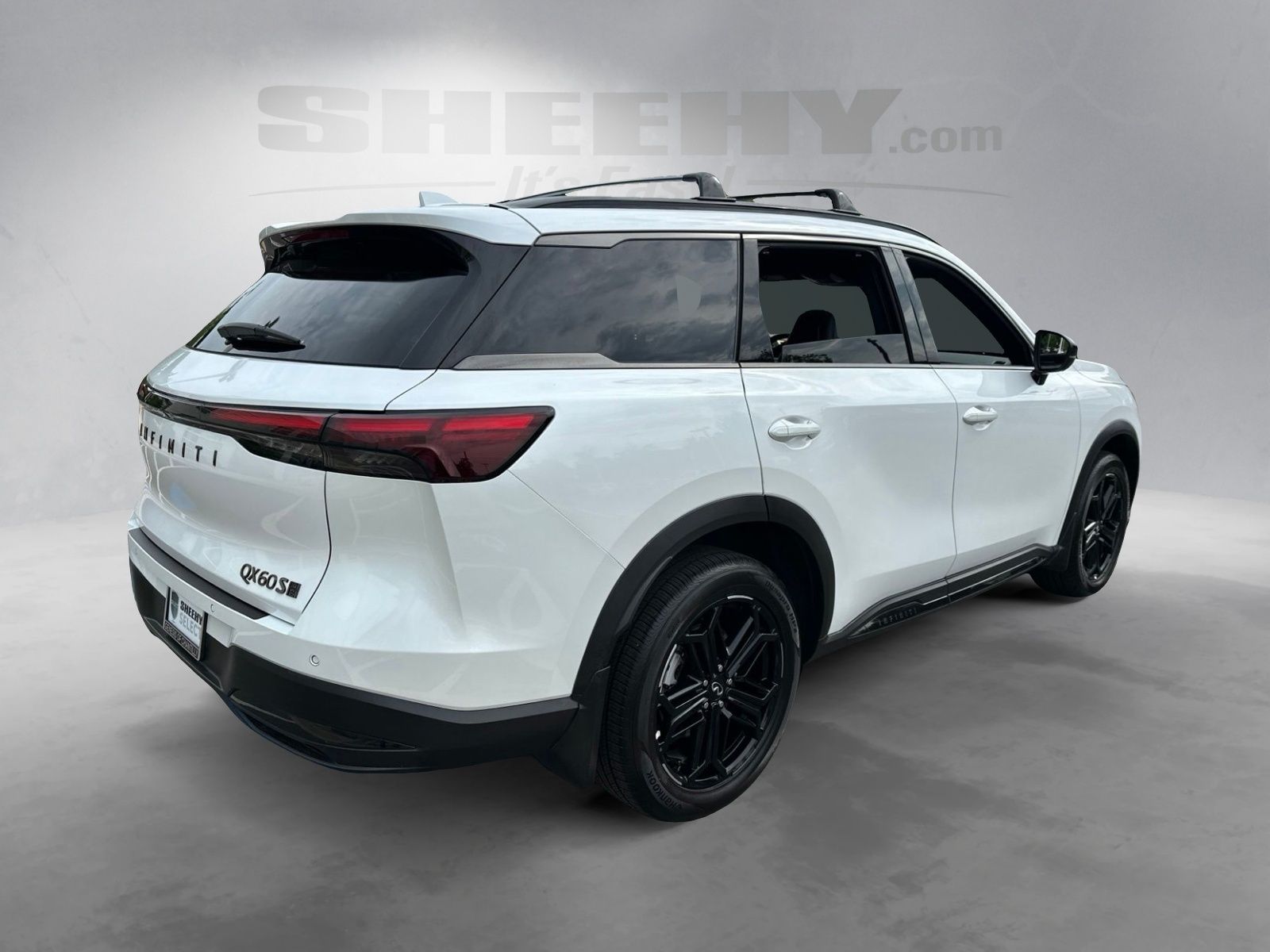 Used 2026 White INFINITI SPORT image 15