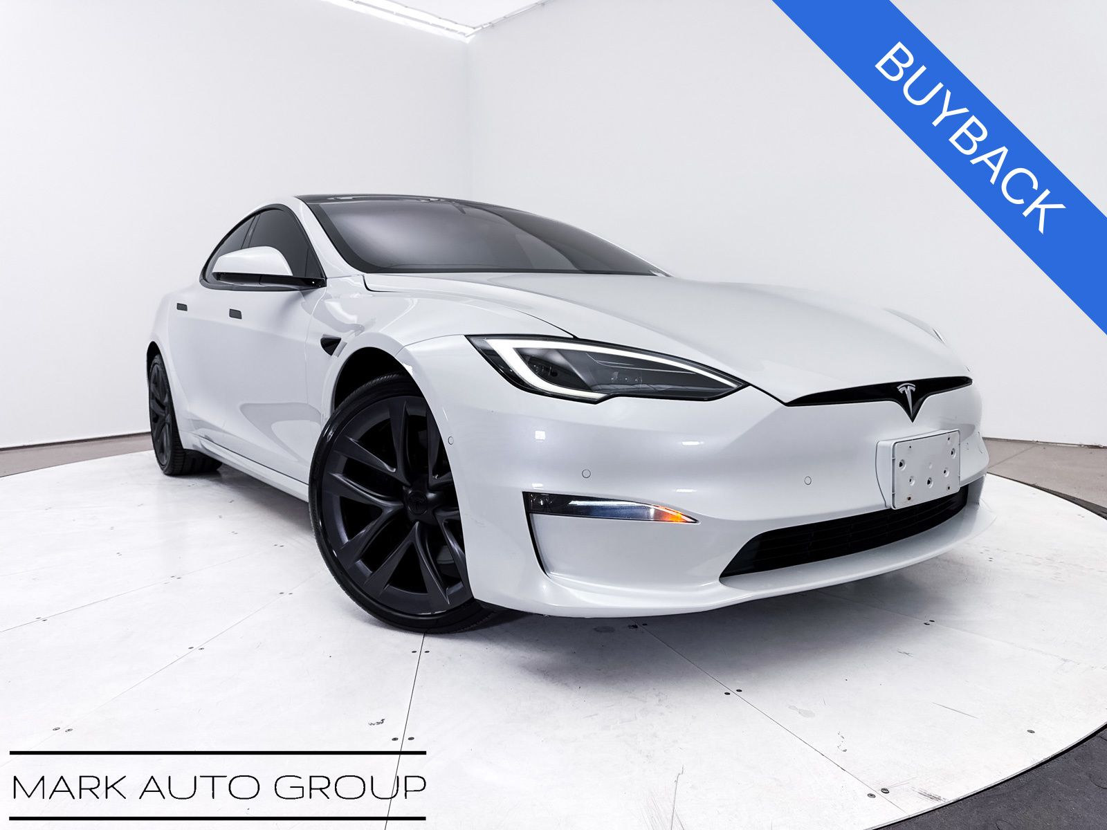 2022 Tesla Model S Base
