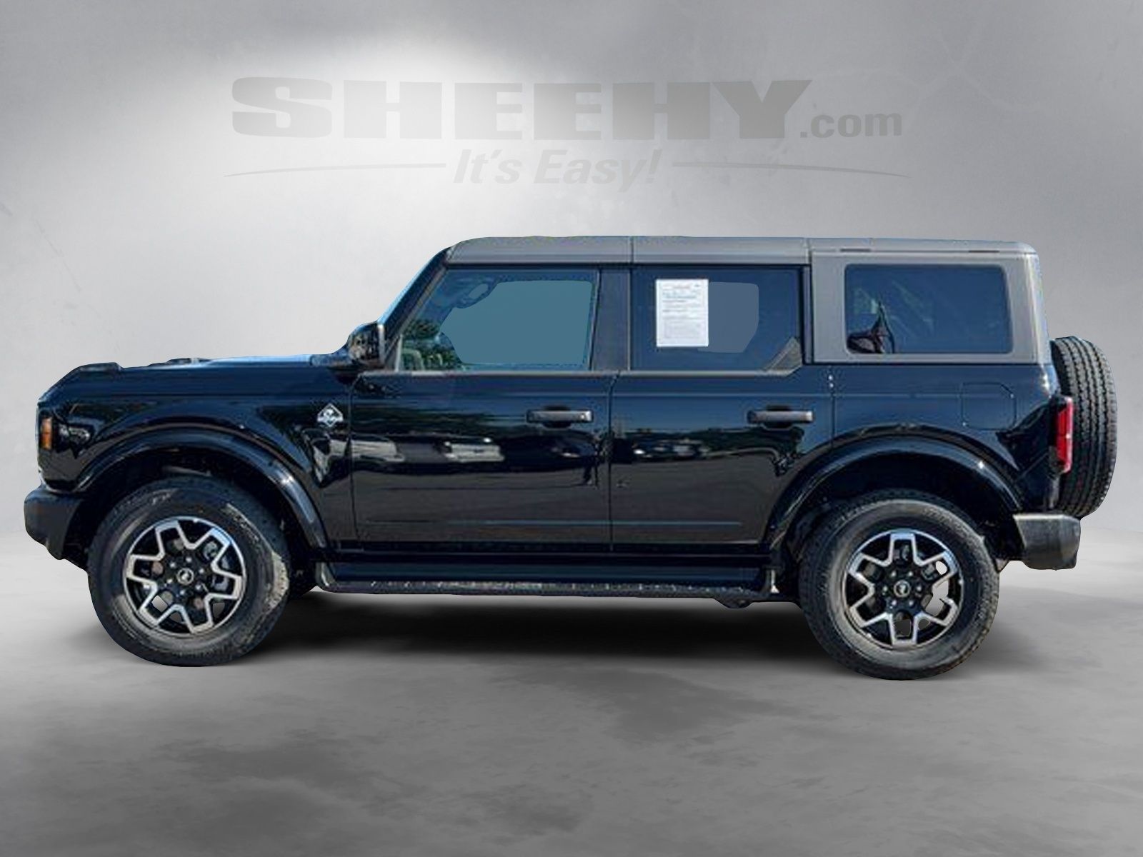 Used 2026 Shadow Black Ford Outer Banks image 15