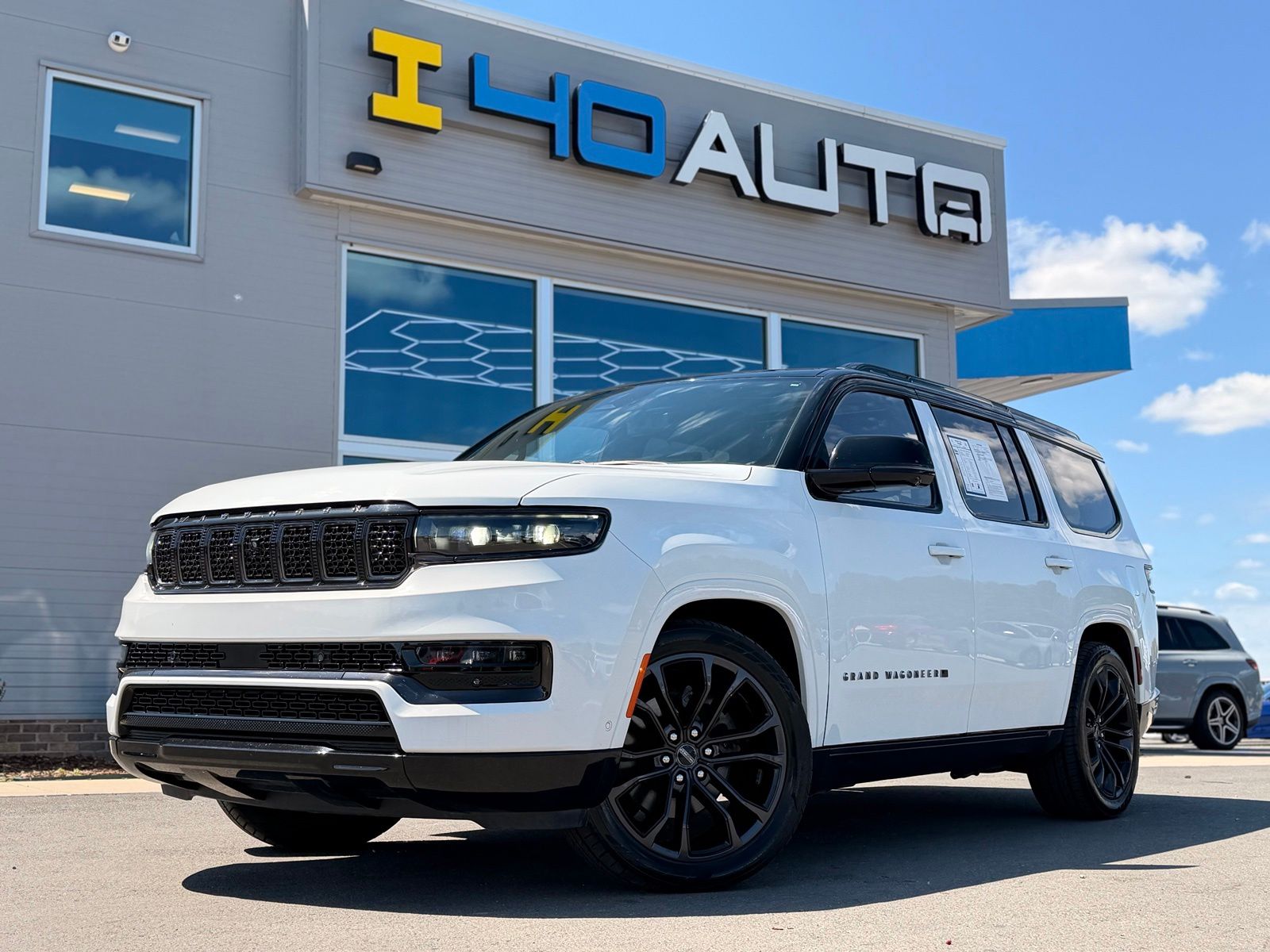 Bright White Clearcoat 2024 Jeep Grand Wagoneer SUV / Crossover Four-Wheel Drive 8-Speed Automatic
