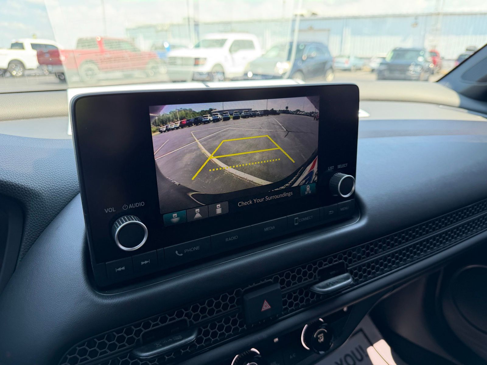 2025 Honda HR-V image 19