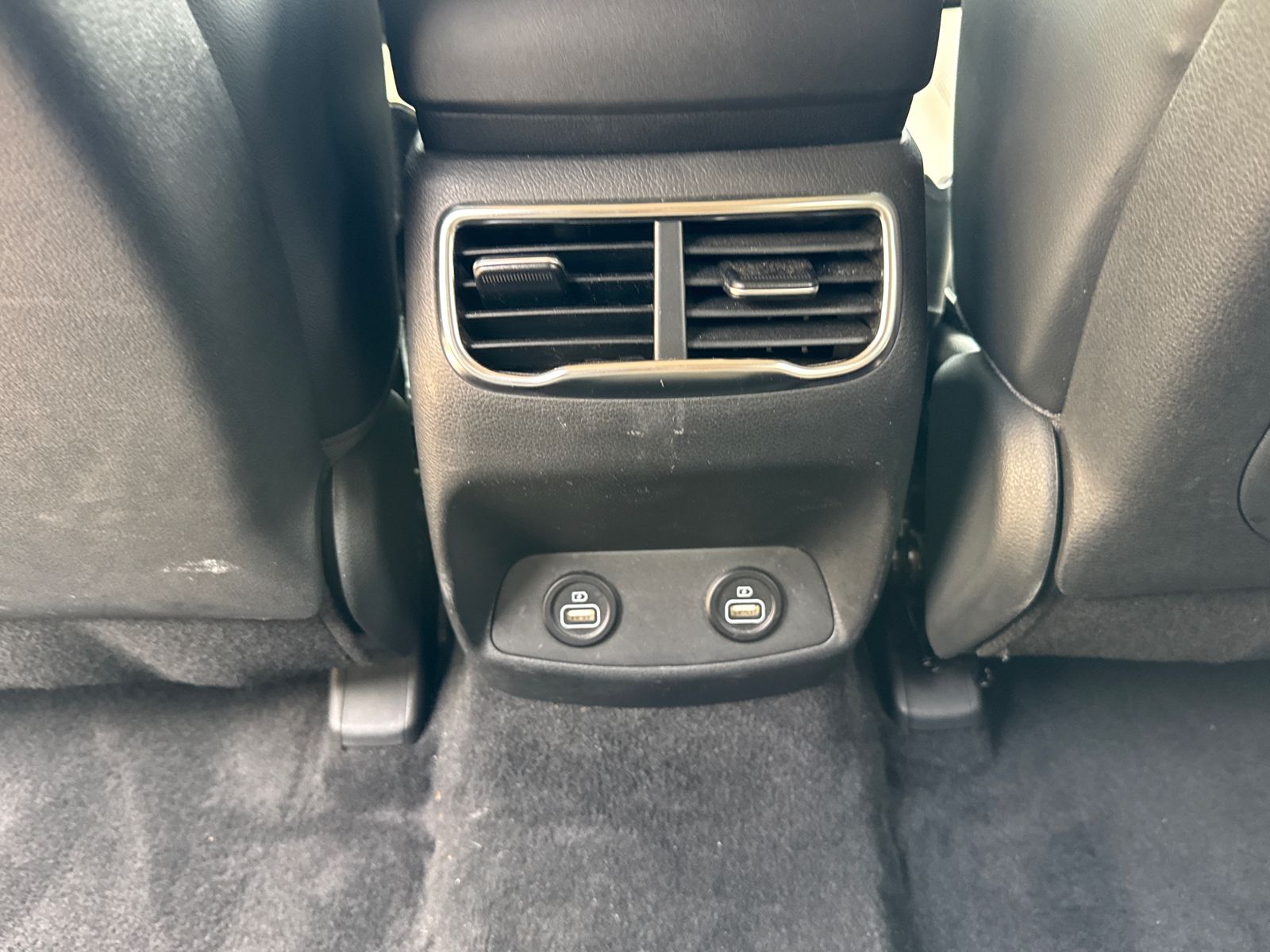 Used 2022 Black Hyundai SEL image 25