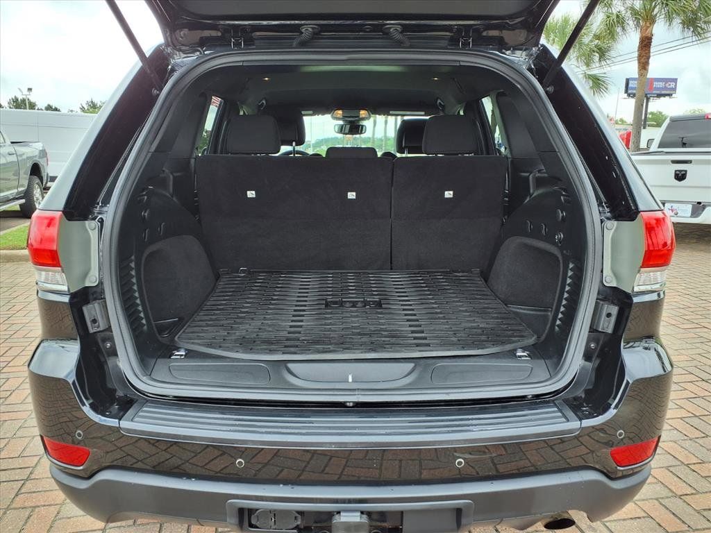 2017 Jeep Grand Cherokee Laredo Black at Texan Dodge Chrysler Jeep Ram