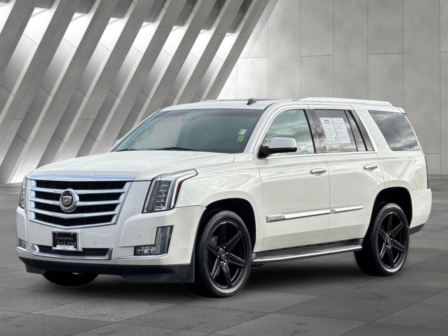 used 2015 Cadillac Escalade car, priced at $19,998