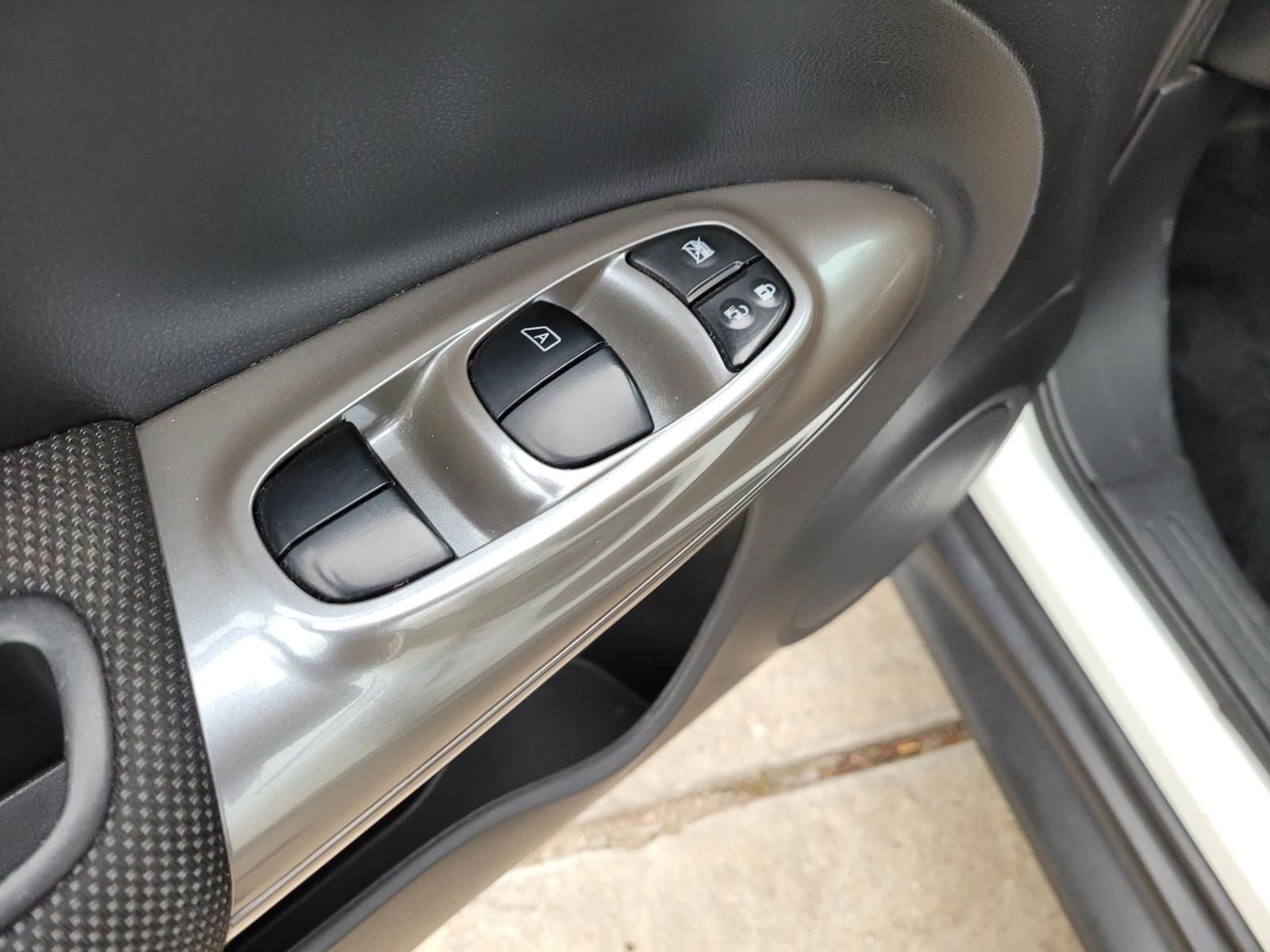 used 2014 Nissan Juke car, priced at $6,600