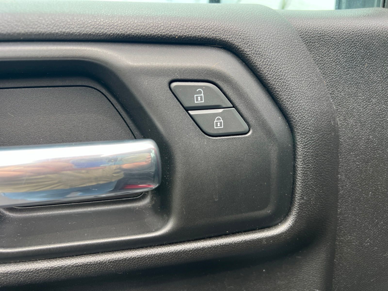 used 2019 Chevrolet Silverado 1500 car, priced at $24,555