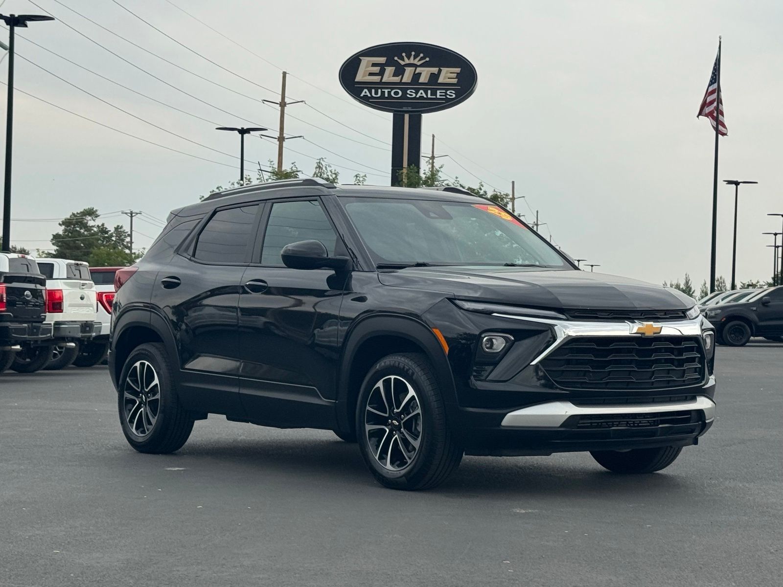 Mosaic Black Metallic 2025 Chevrolet Trailblazer SUV / Crossover Four-Wheel Drive 9-Speed Automatic