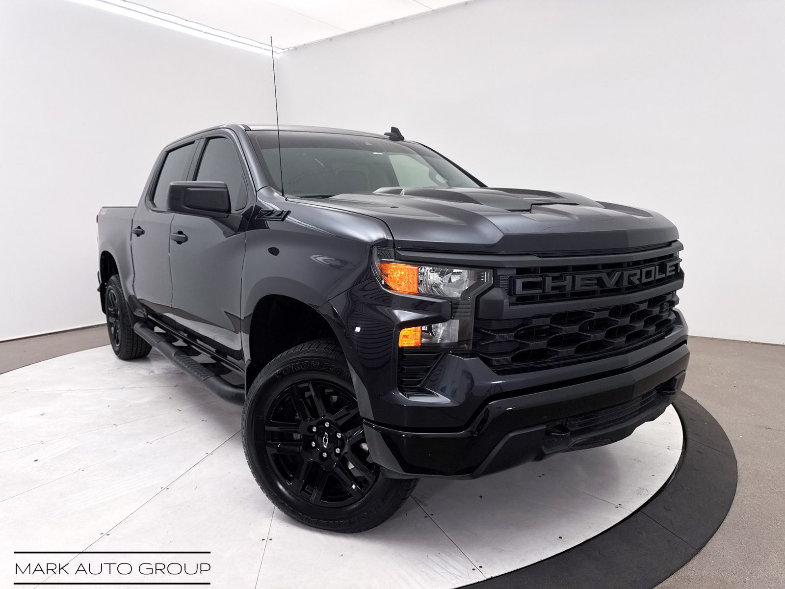2024 Chevrolet Silverado 1500 Custom Trail Boss