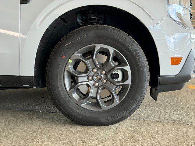 New 2026 Space White Metallic Ford XLT image 8