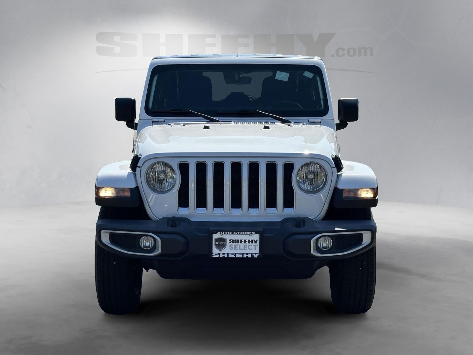 Used 2022 White Jeep Unlimited Sahara image 15