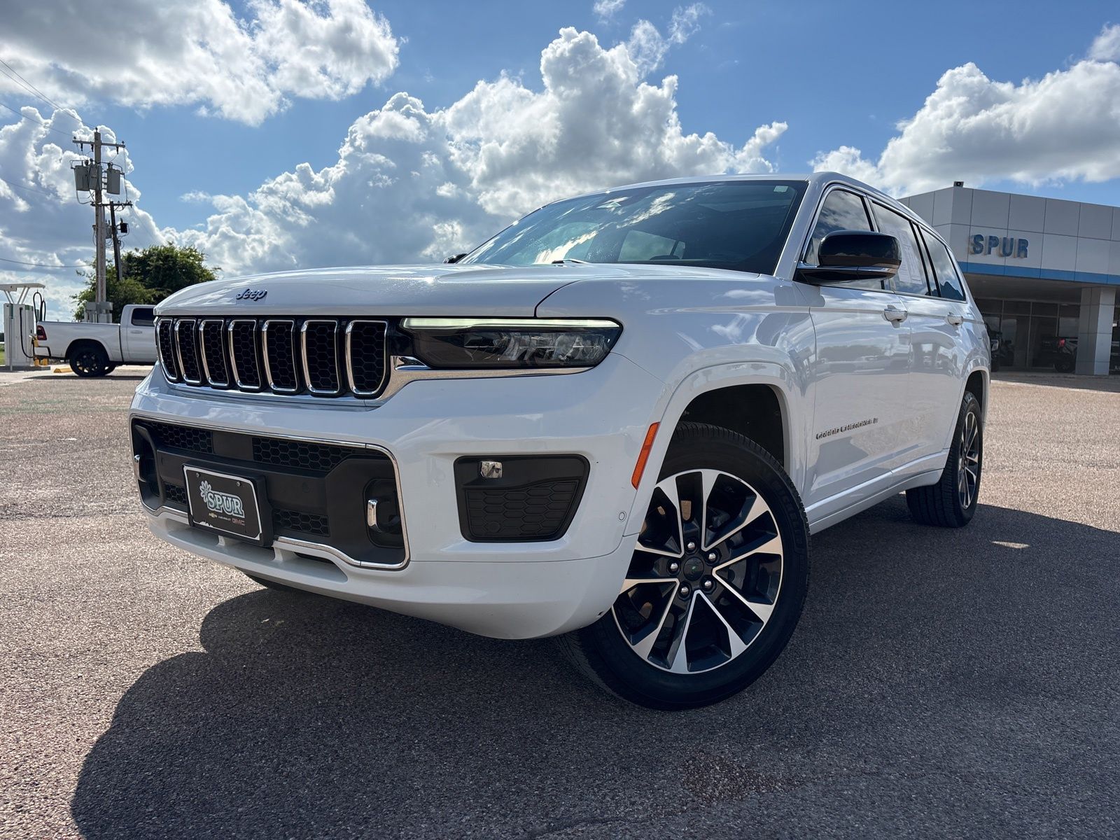 Bright White Clearcoat 2023 Jeep Grand Cherokee L SUV / Crossover Four-Wheel Drive 8-Speed Automatic