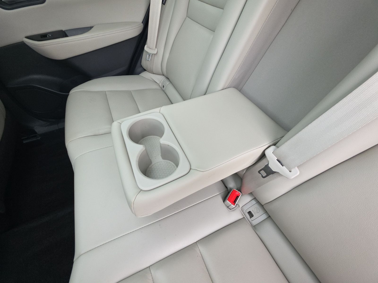 Used 2023 Black Nissan SL image 28