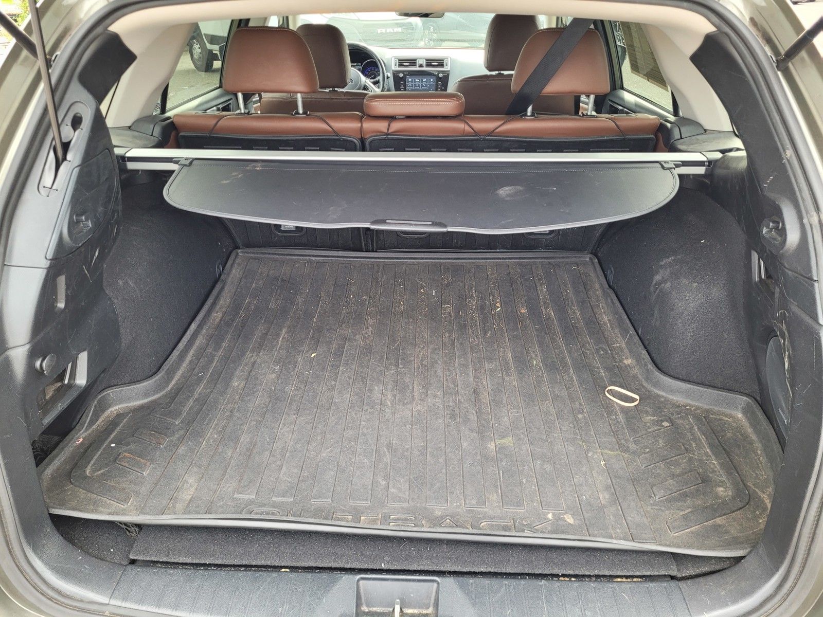 2017 Subaru Outback Touring - Photo 33