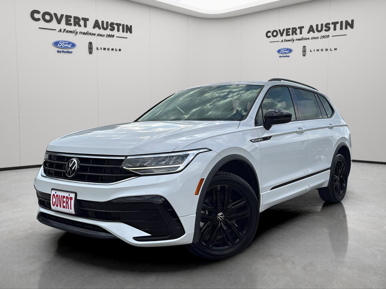 Used Car 2022 Volkswagen Tiguan  2.0t Se R-line Black For Sale In Austin, Texas