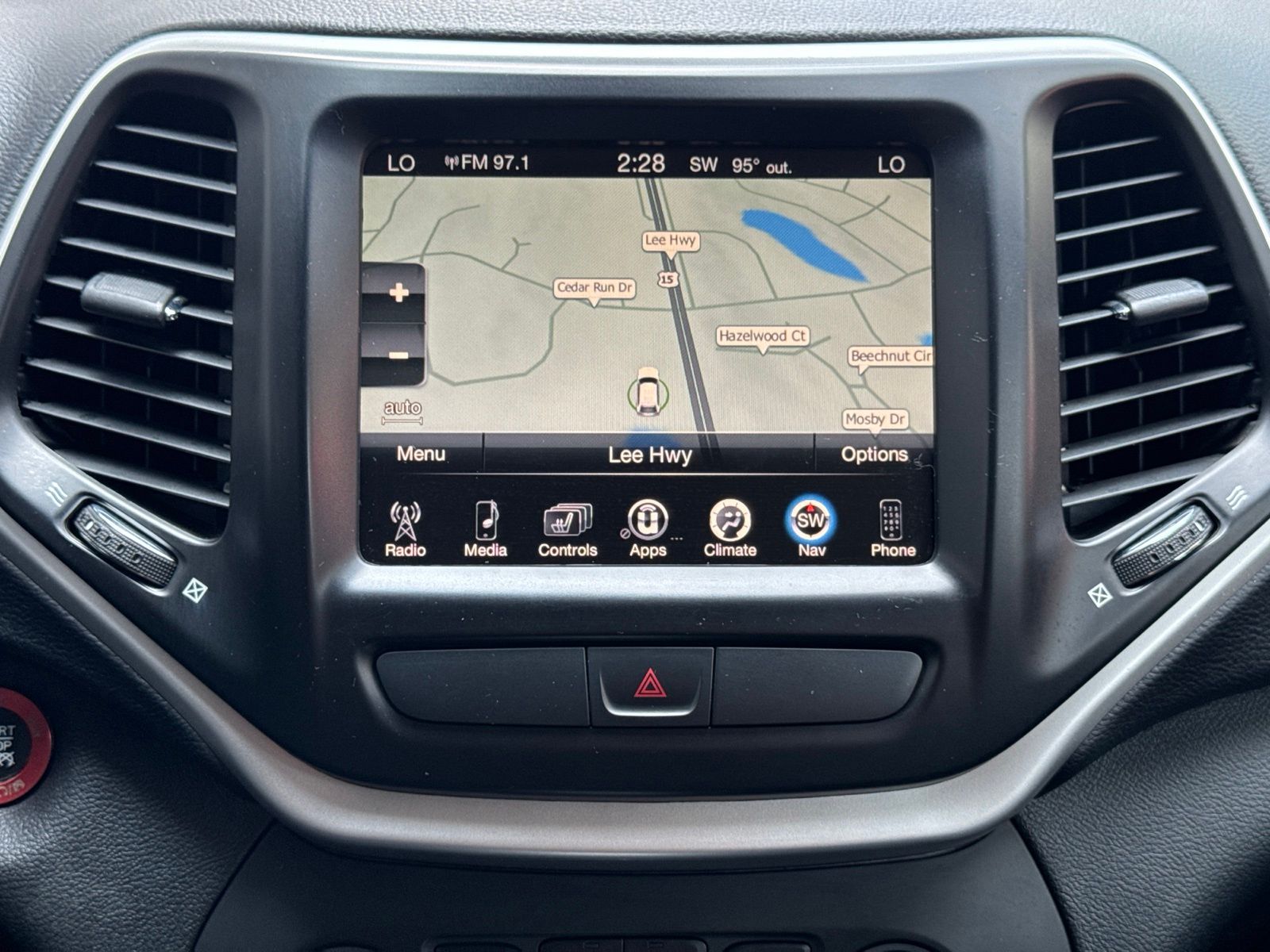 Used 2015 Anvil Clearcoat Jeep Trailhawk image 27