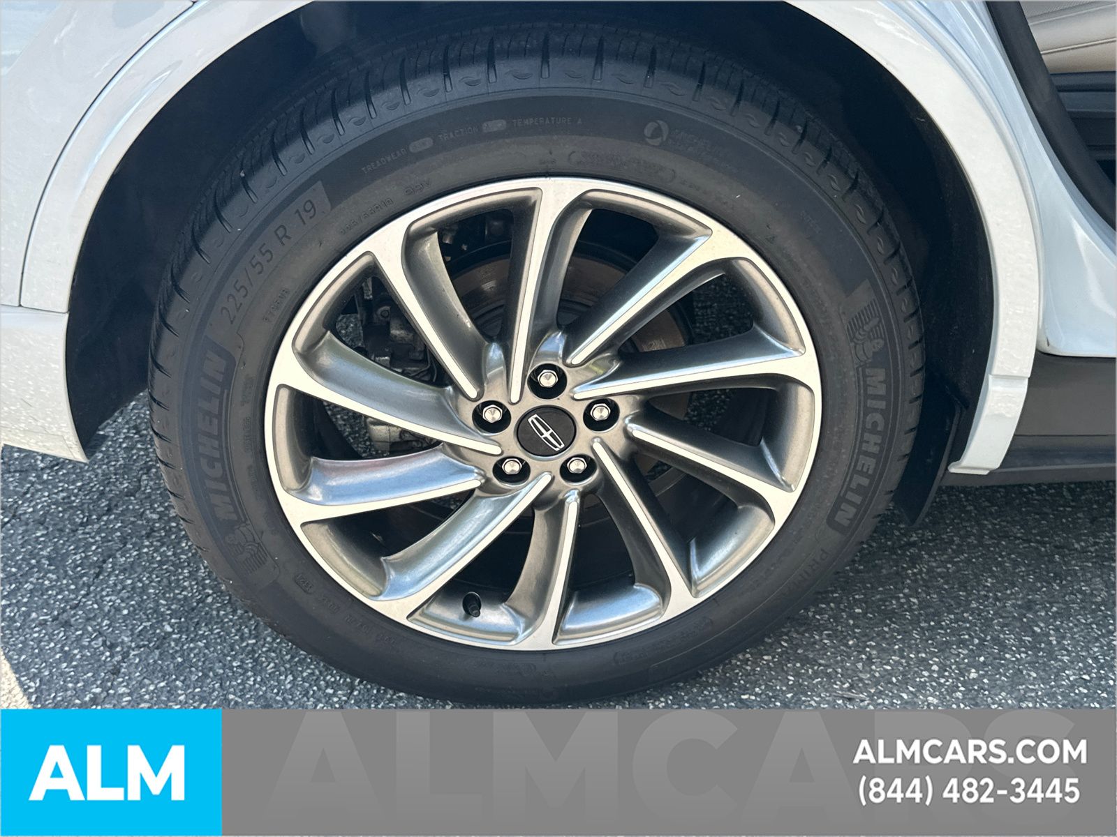 Used 2025 White Lincoln Grand Touring image 20