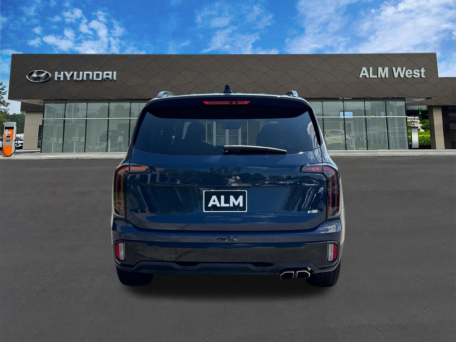 Used 2025 Black Kia EX X-Pro image 6