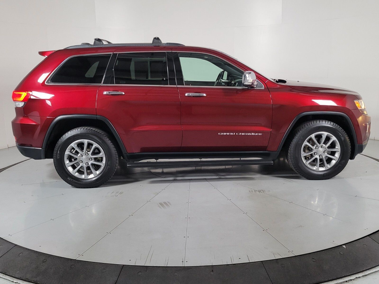 2016 Jeep Grand Cherokee Limited 3