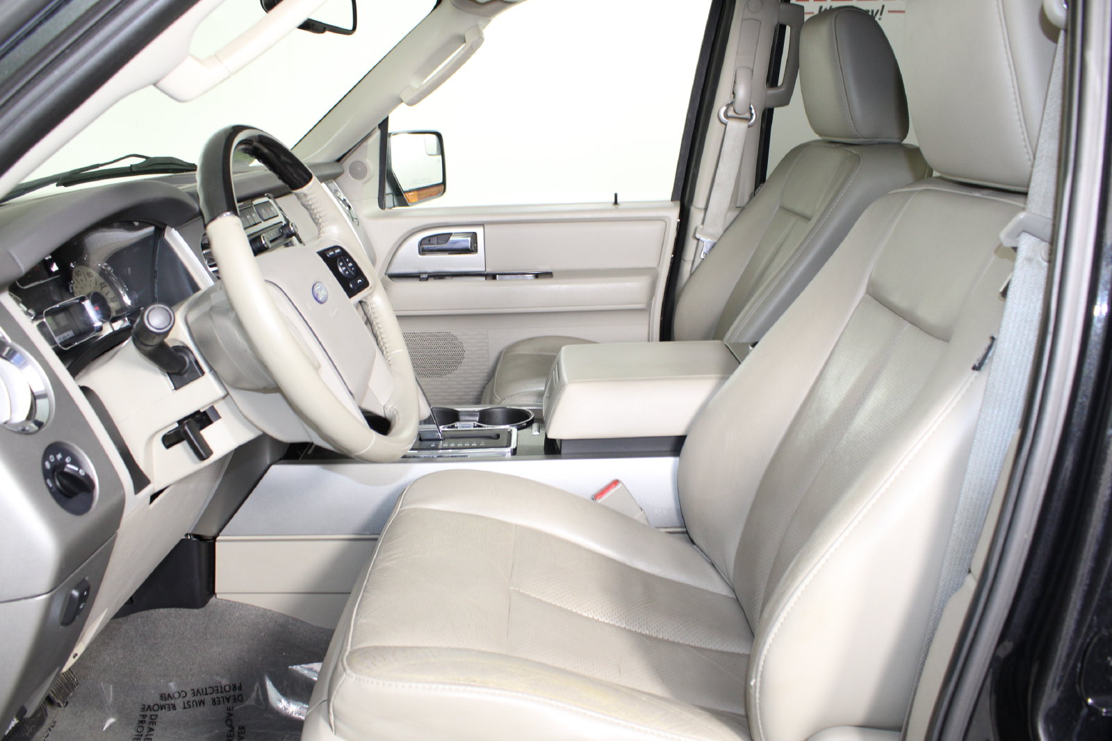 Used 2014 Black Ford Limited image 8