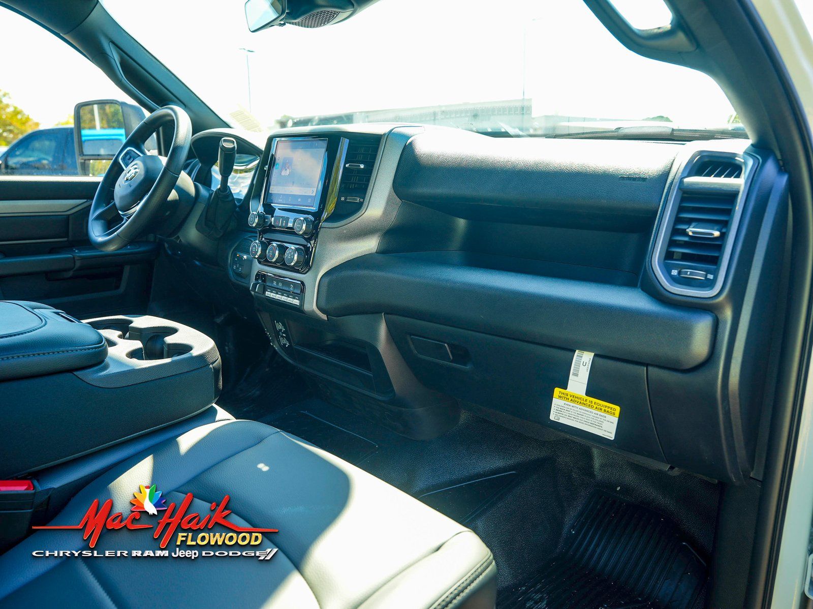 2026 RAM 3500 Chassis Tradesman - Photo 9
