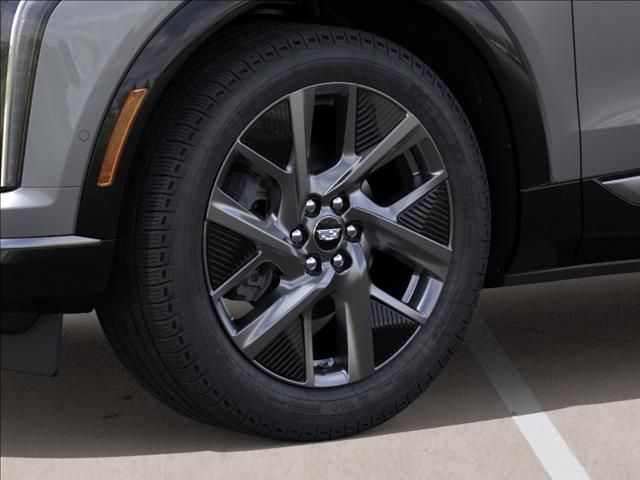 2026 Cadillac OPTIQ Luxury - 8